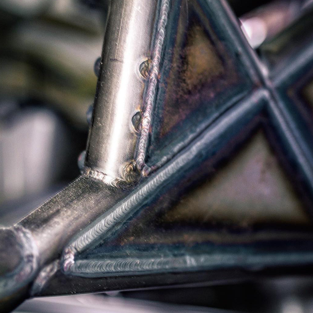 ROLL CAGE DESIGN & FABRICATION