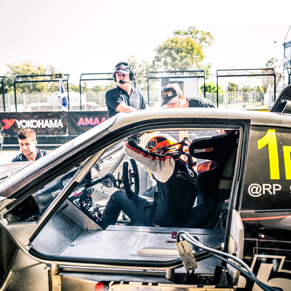 RACE TEAM MANAGEMENT